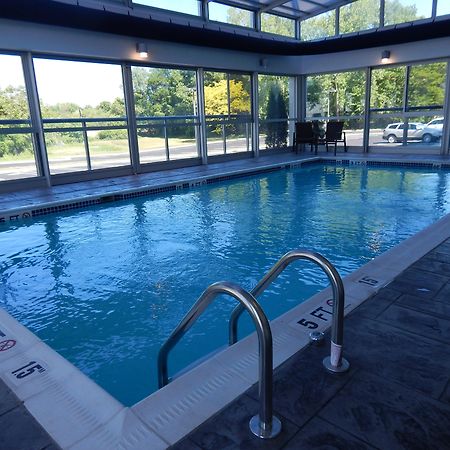 Holiday Inn Express Milford By Ihg Esterno foto